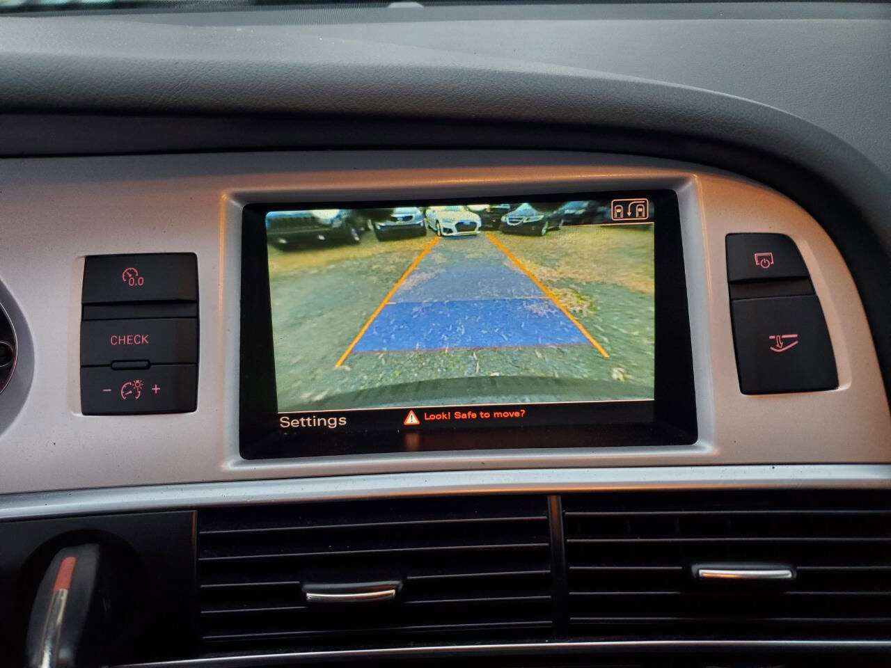 Used 2011 Audi A6 3.0T Prestige w/ Prestige Pkg image 14