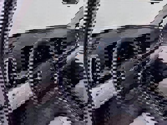 New 2026 Kia Sorento S image 9