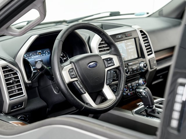 Used 2016 Ford F150 Lariat w/ Equipment Group 502A Luxury image 9