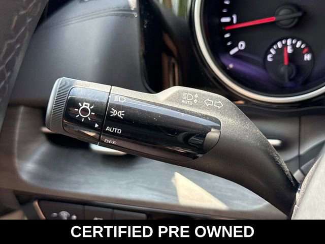 Used 2024 Kia Carnival EX FWD image 26