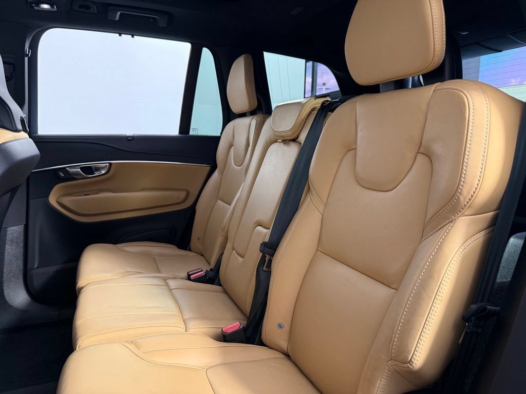 Used 2023 Volvo XC90 B6 Ultimate w/ Protection Package AWD/4WD image 34