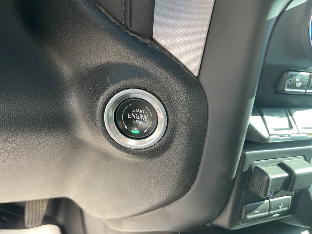 Used 2019 GMC Sierra 1500 SLT AWD/4WD image 39