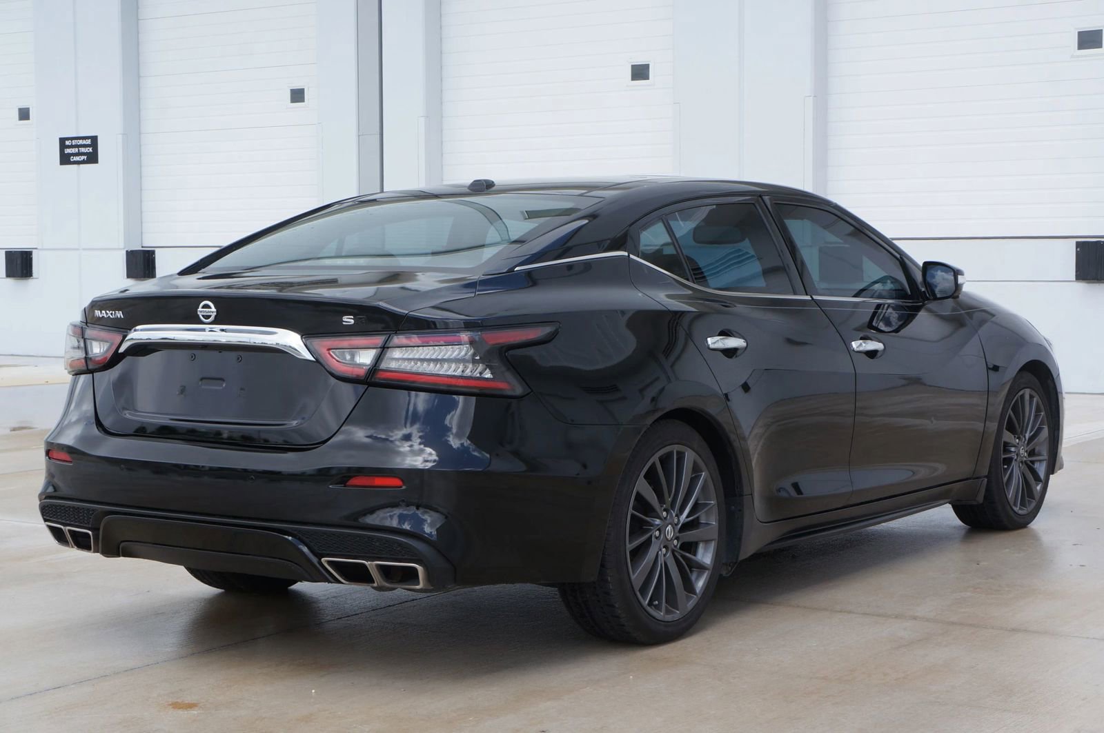 Used 2020 Nissan Maxima Platinum w/ Reserve Package FWD image 11