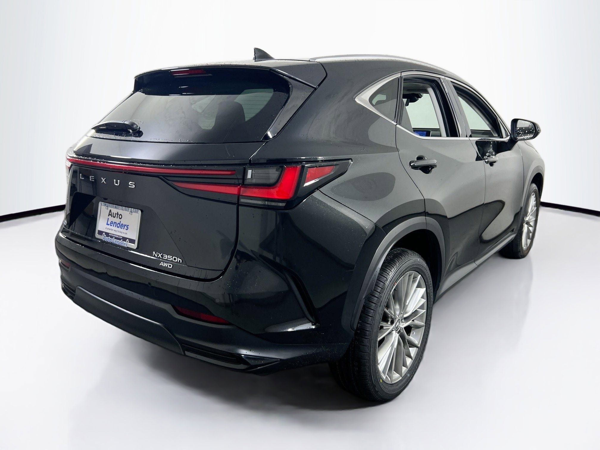 Used 2023 Lexus NX 350h image 5