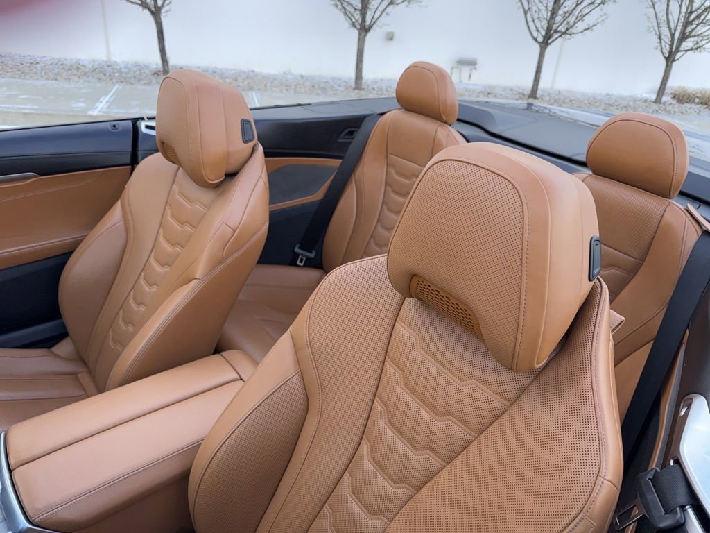 Used 2022 BMW 840i xDrive Convertible image 18