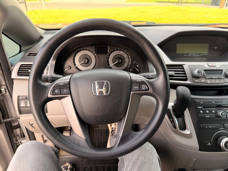Used 2011 Honda Odyssey EX image 48