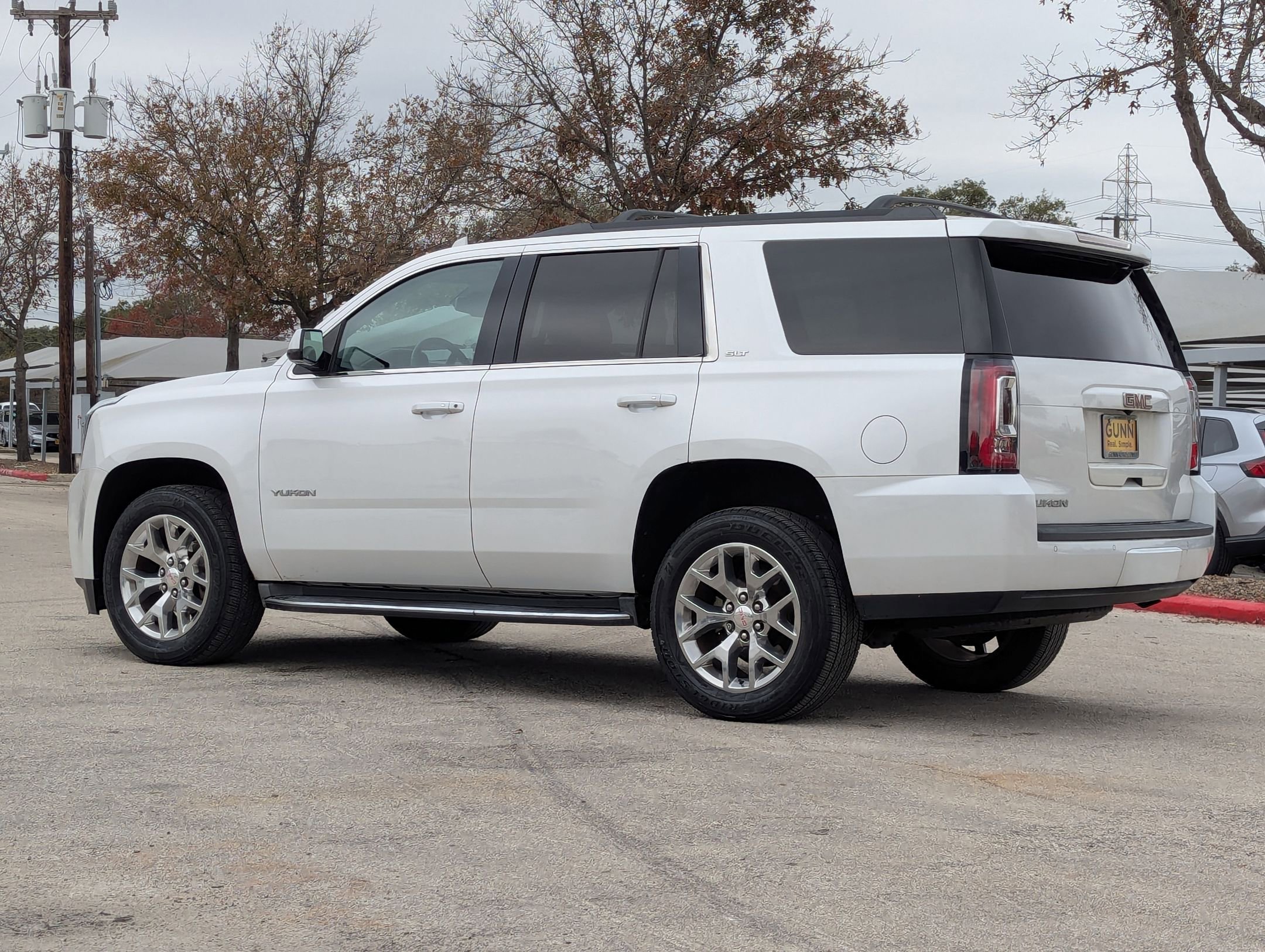 Used 2016 GMC Yukon SLT w/ Open Road Package image 6
