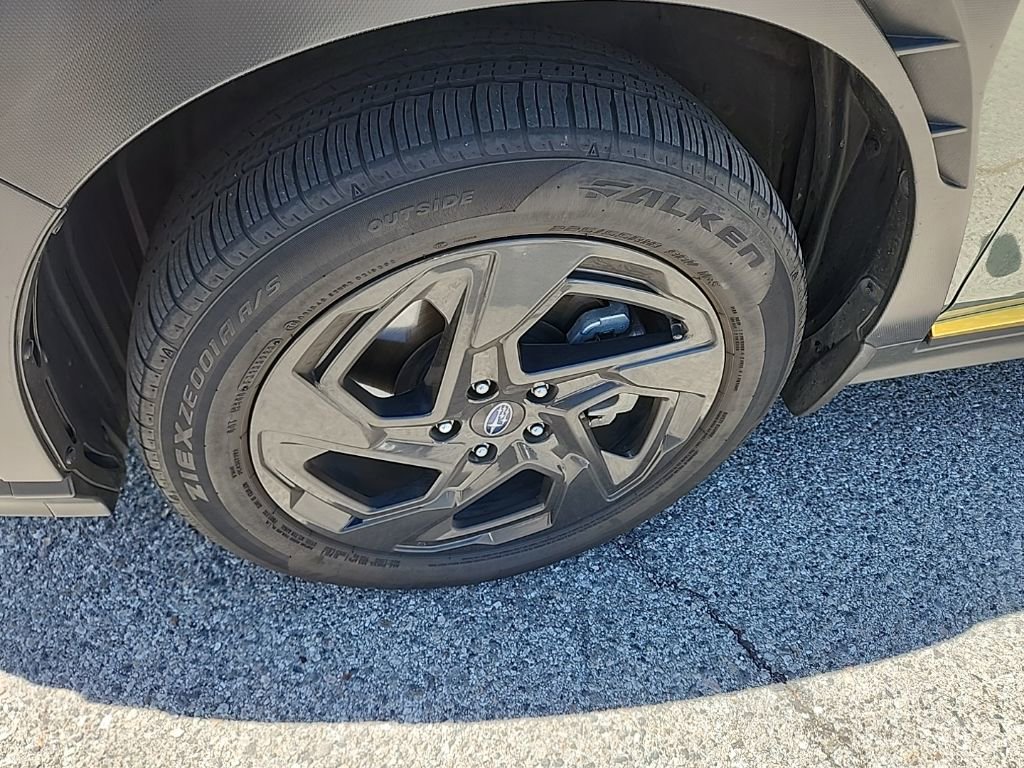 Used 2024 Subaru Crosstrek 2.5i Sport AWD/4WD image 9