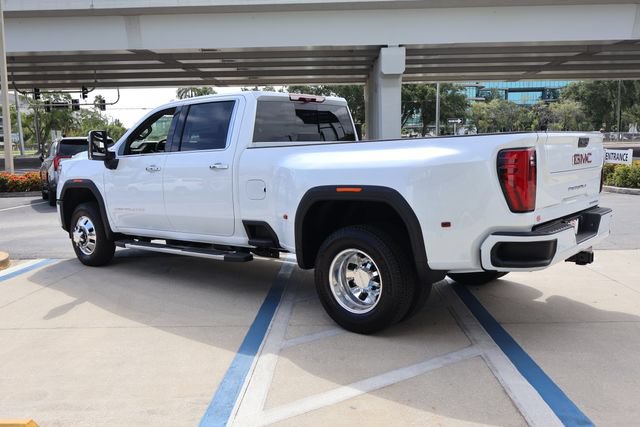 New 2026 GMC Sierra 3500 Denali w/ Denali Reserve Package AWD/4WD image 5
