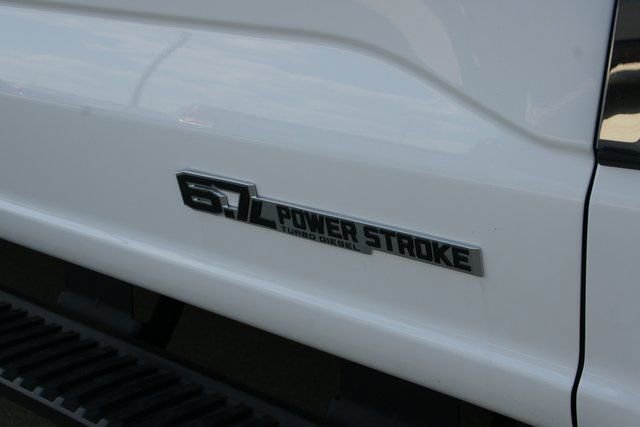 New 2026 Ford F350 XL w/ XL Chrome Package image 10