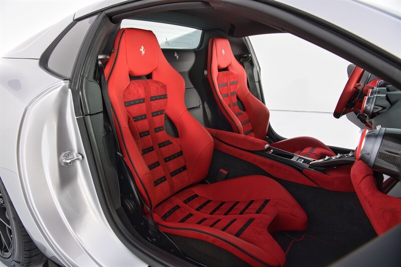 Used 2023 Ferrari 812 GTS RWD image 37