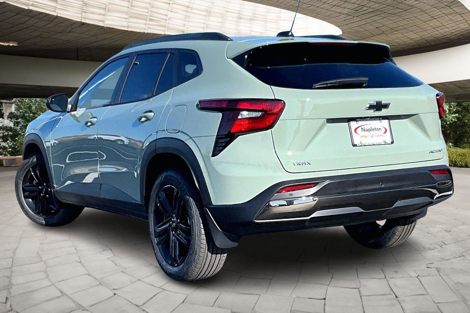 New 2026 Chevrolet Trax ACTIV w/ Sunroof Package image 3