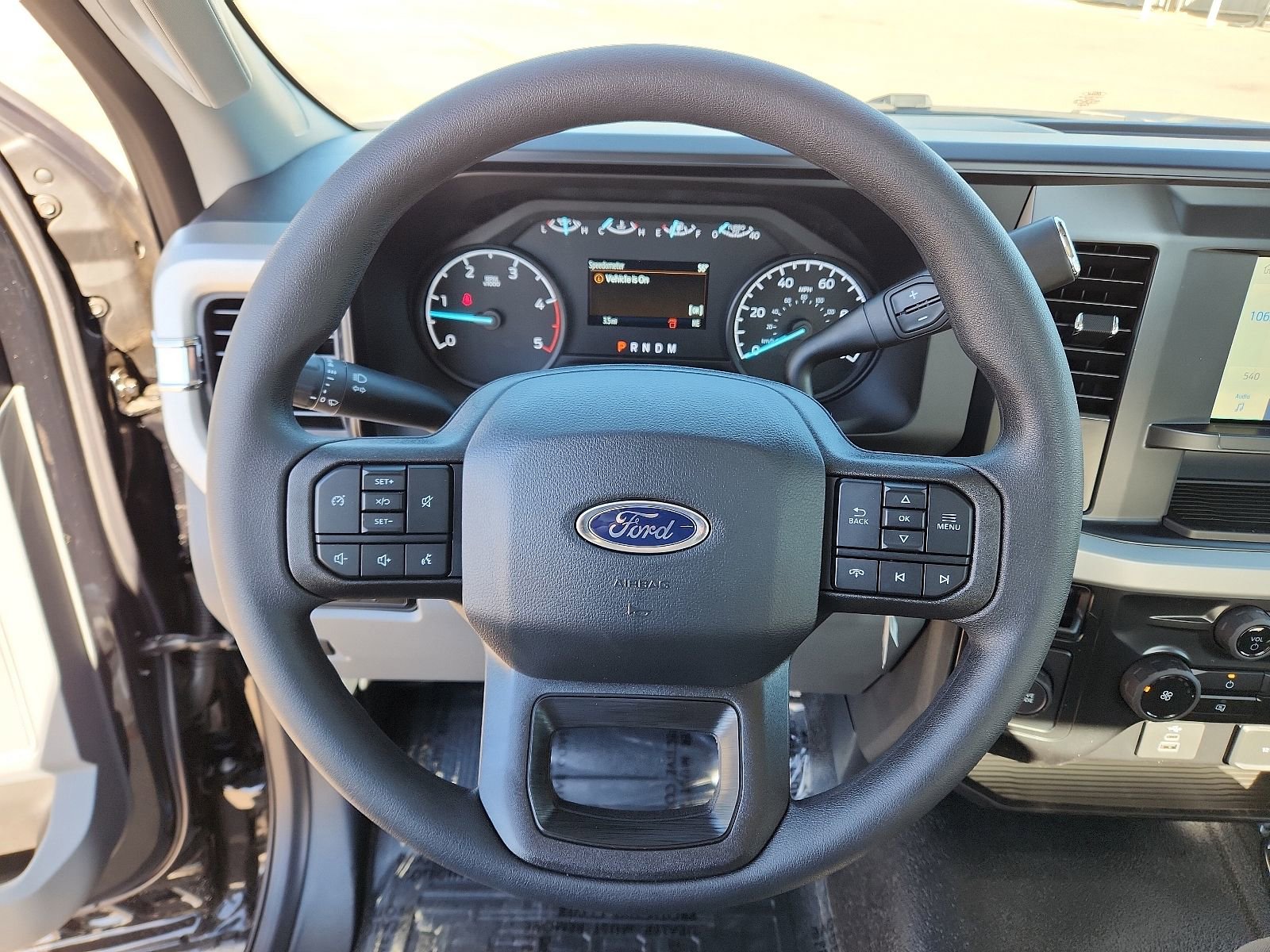 New 2025 Ford F250 XL w/ 360-Degree Camera Package RWD image 15