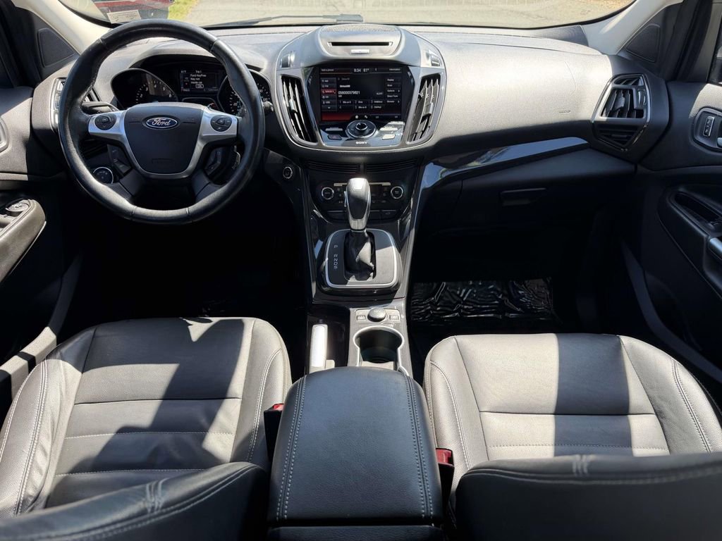 Used 2014 Ford Escape Titanium FWD image 2