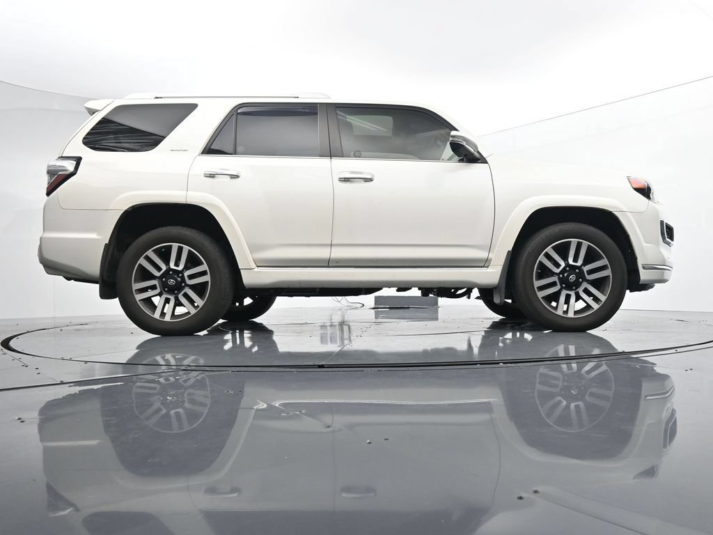 Used 2019 Toyota 4Runner Limited AWD/4WD image 36