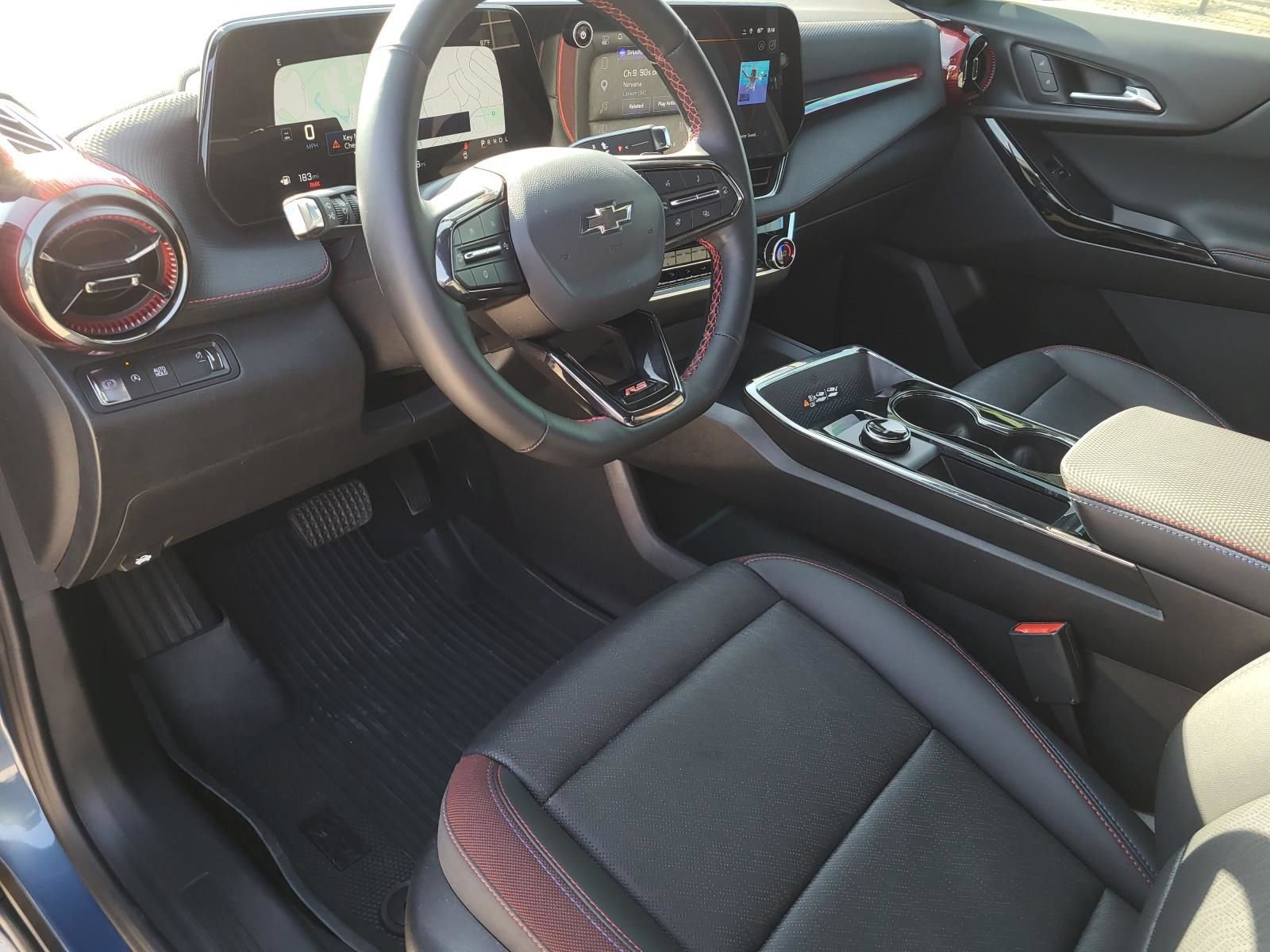 Used 2026 Chevrolet Equinox RS w/ Convenience Package III FWD image 23