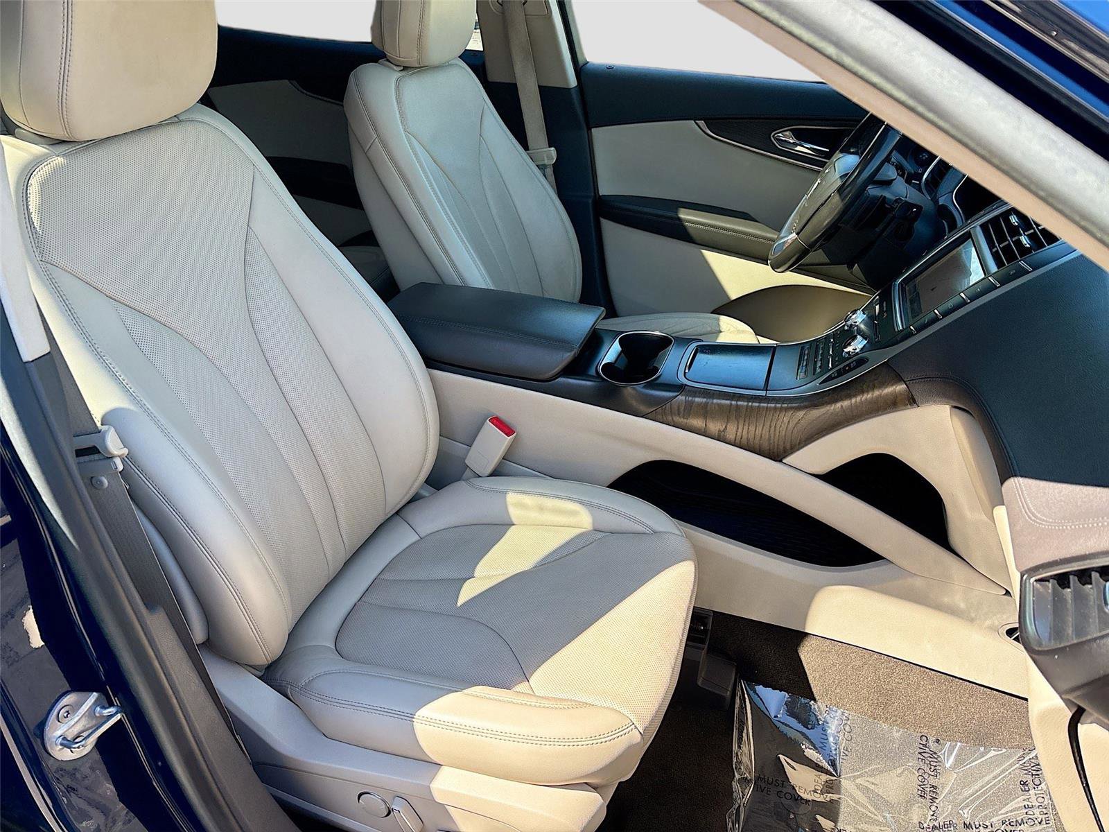 Used 2020 Lincoln Nautilus Reserve w/ Equipment Group 201A FWD image 31