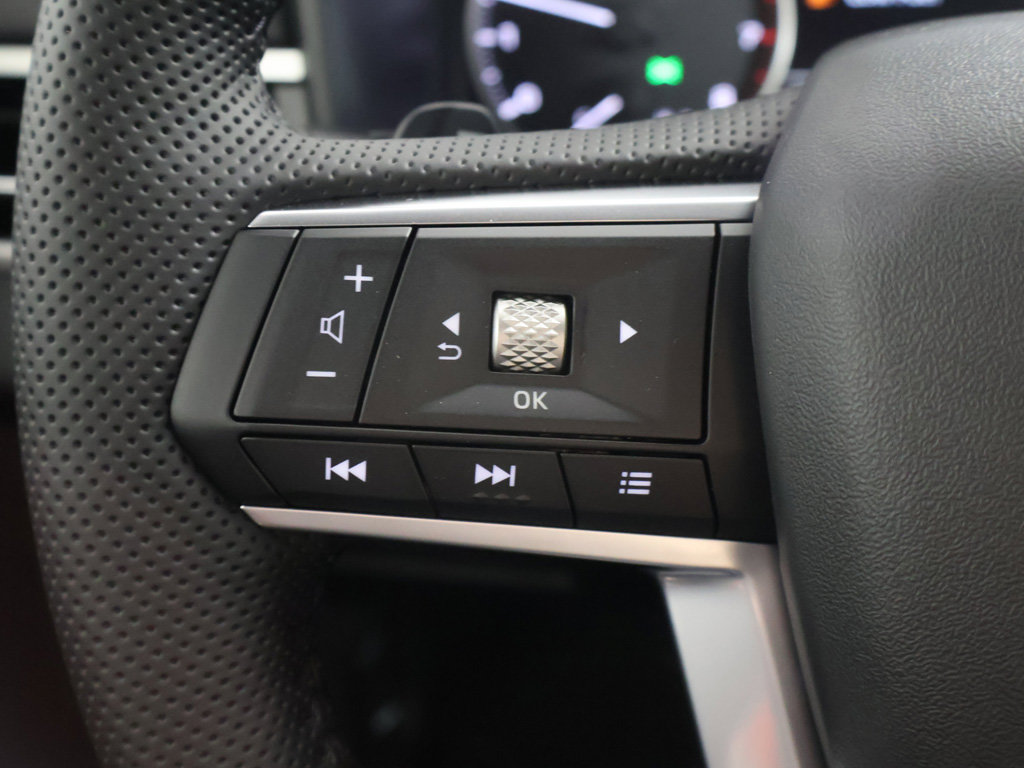 New 2026 Mitsubishi Outlander LE FWD image 40