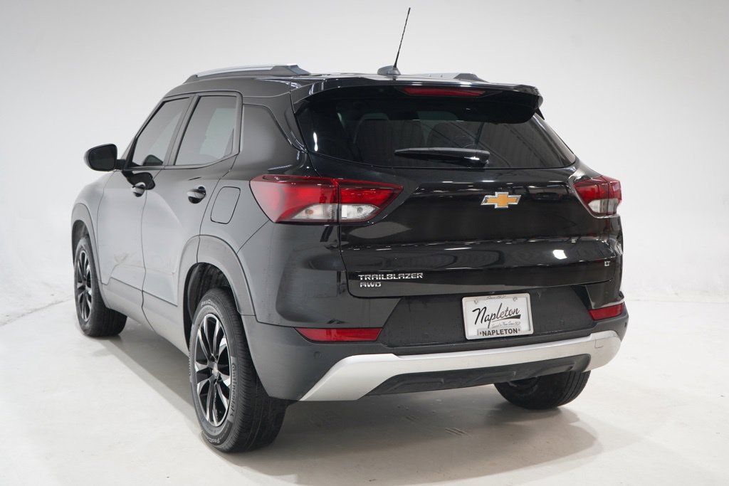 Used 2022 Chevrolet TrailBlazer LT w/ Convenience Package AWD/4WD image 6