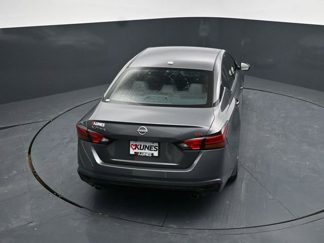 Used 2025 Nissan Altima 2.5 SR image 44