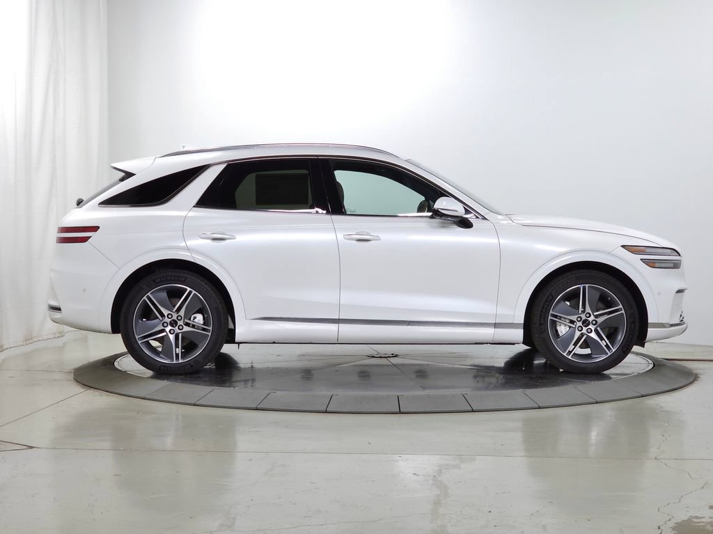 New 2027 Genesis Electrified GV70 Prestige AWD/4WD image 7