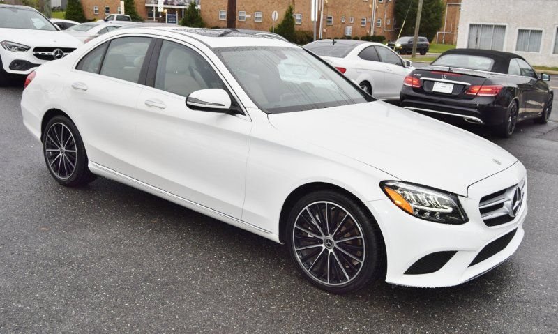 Used 2021 Mercedes-Benz C 300 Sedan image 11