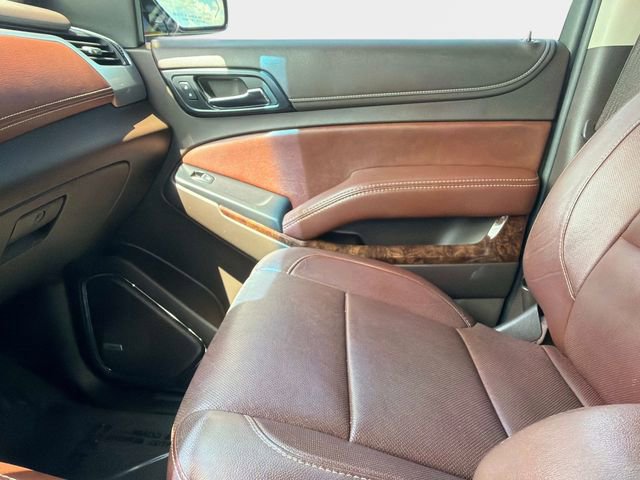 Used 2018 Chevrolet Suburban Premier AWD/4WD image 22
