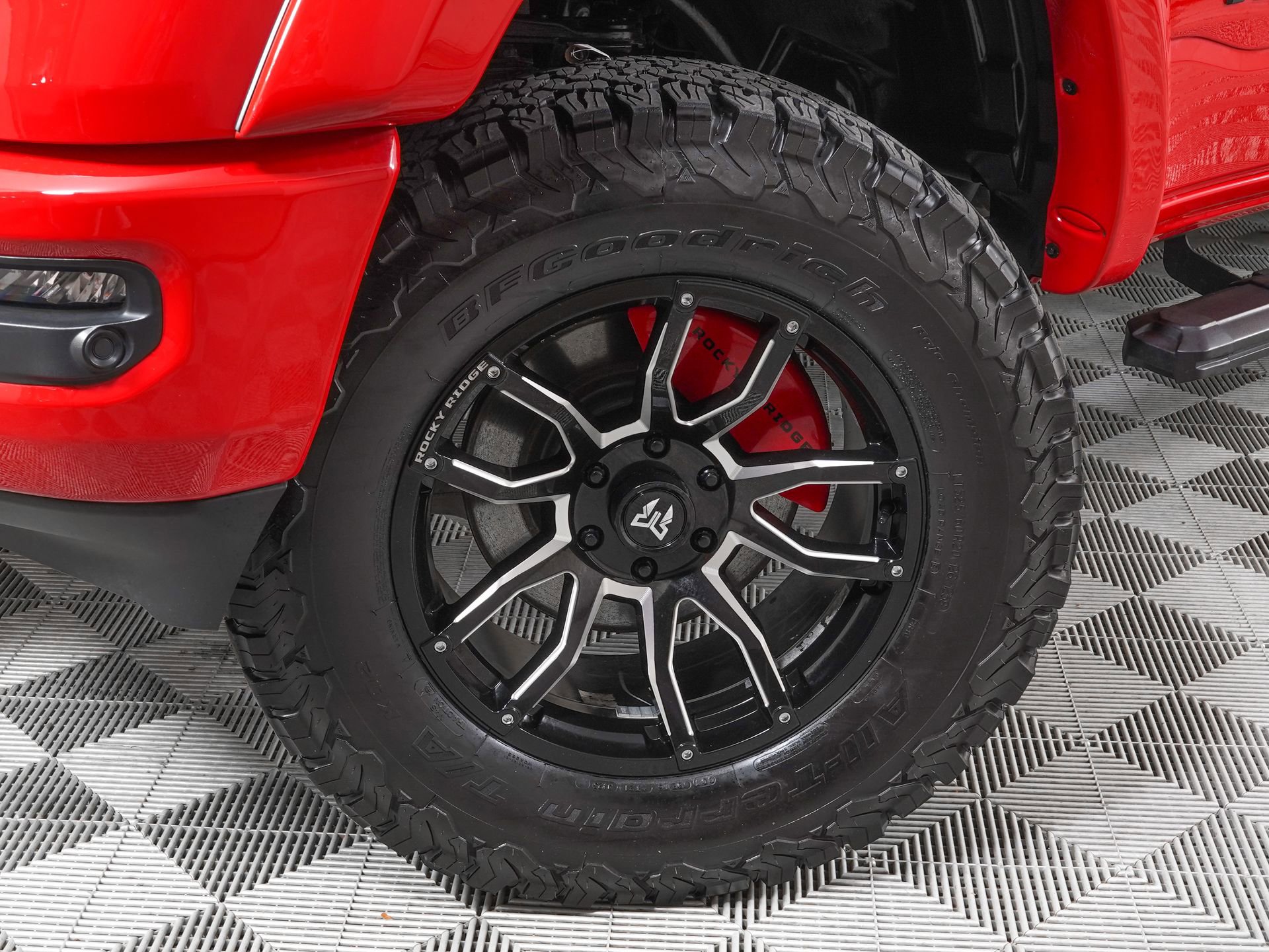 Used 2023 RAM 1500 Big Horn image 30