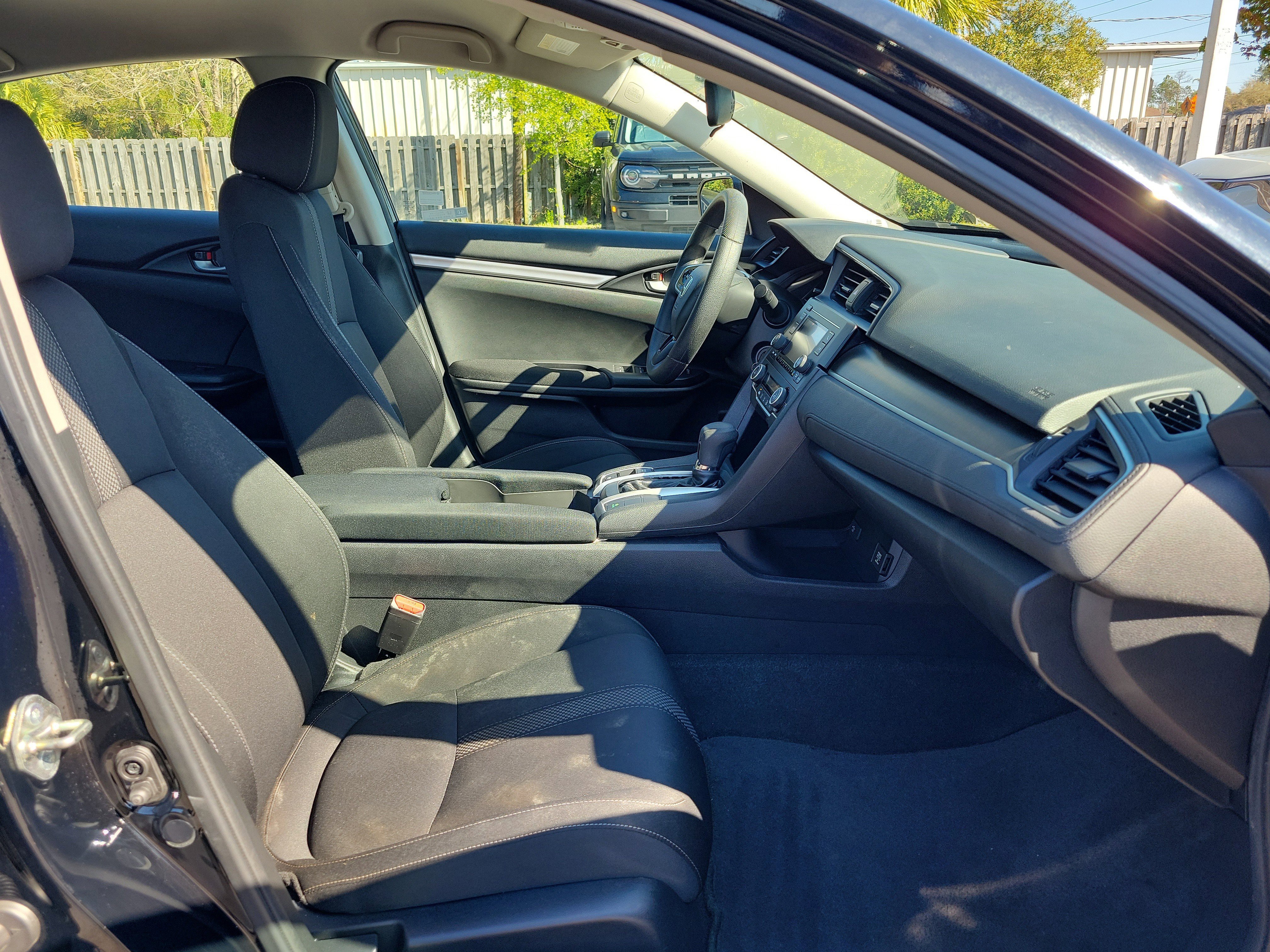 Used 2019 Honda Civic LX image 7