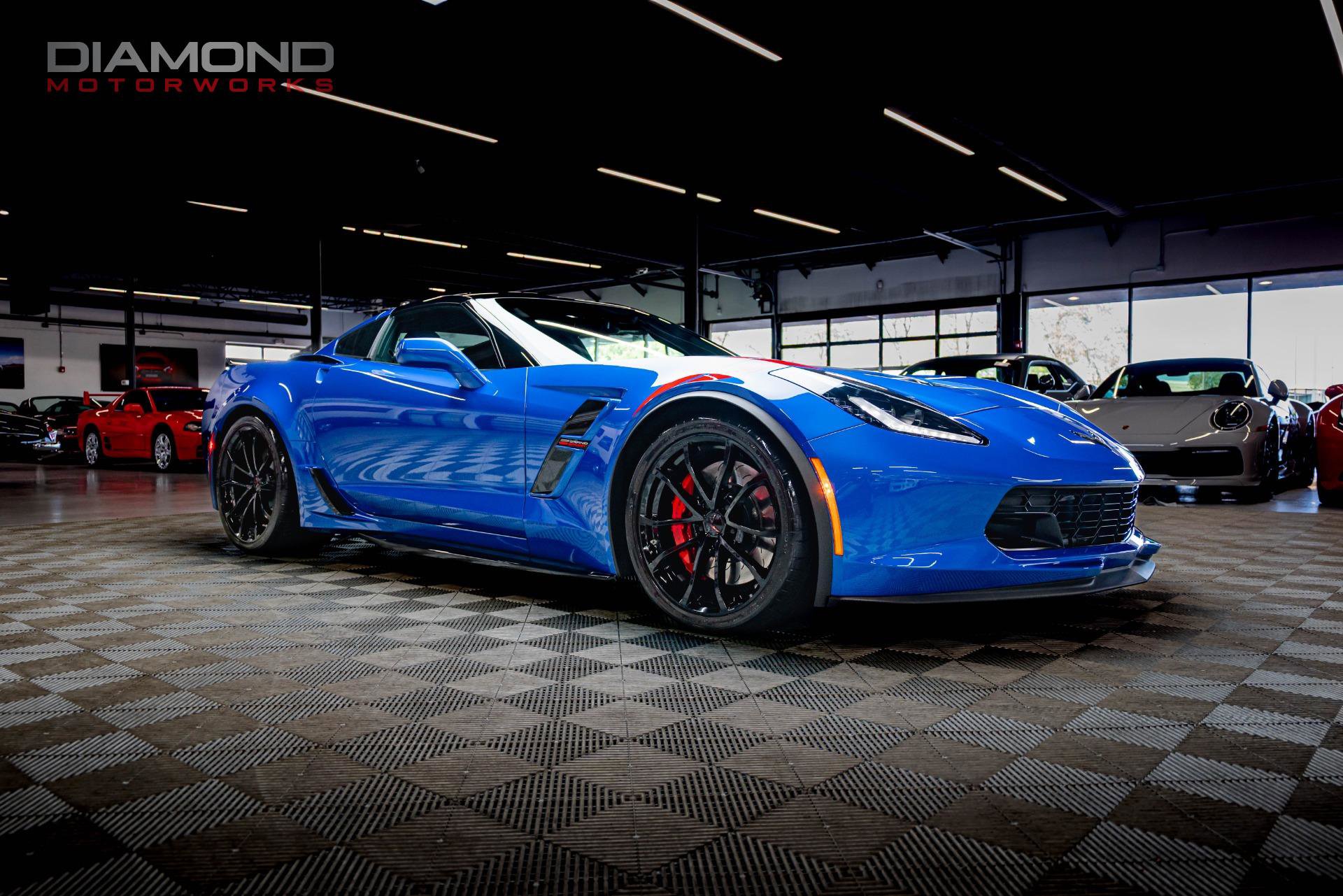 Used 2019 Chevrolet Corvette Grand Sport w/ Carbon Flash Badge Package image 34