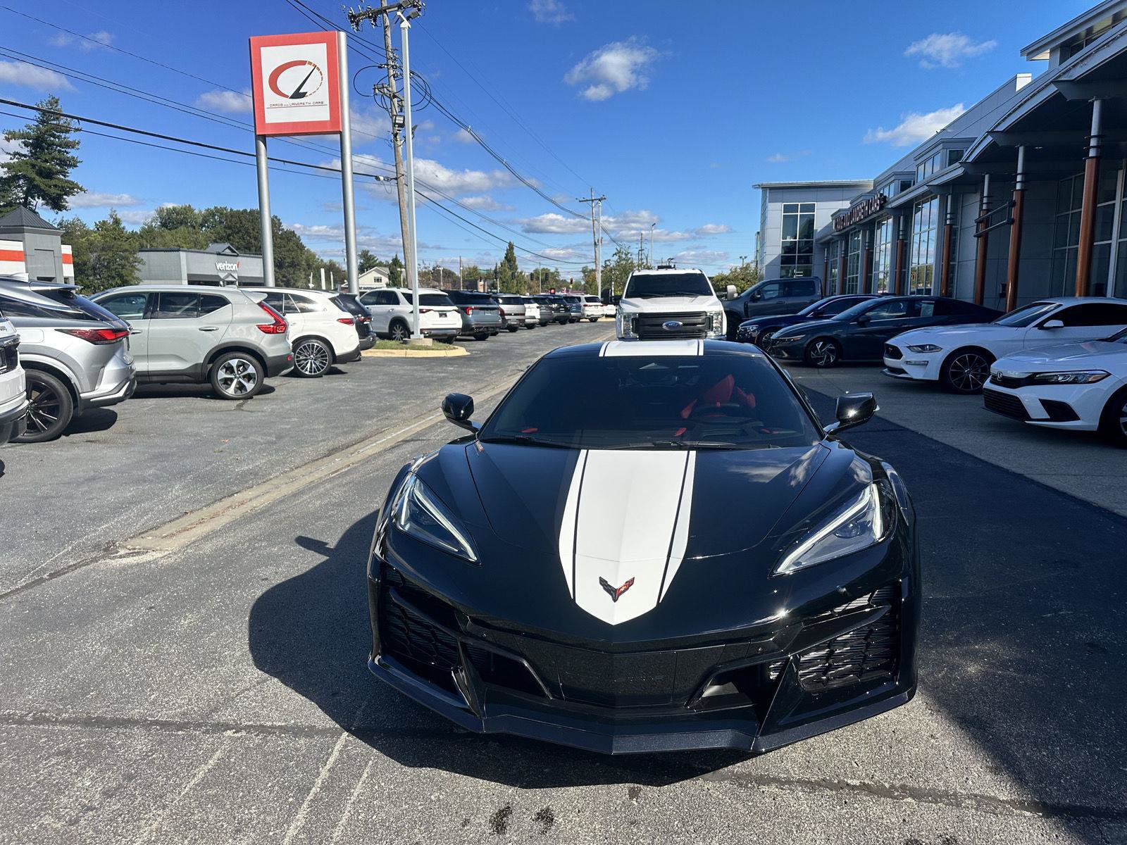 Used 2027 Chevrolet Corvette Grand Sport w/ Z52 Sport Performance Package RWD image 18