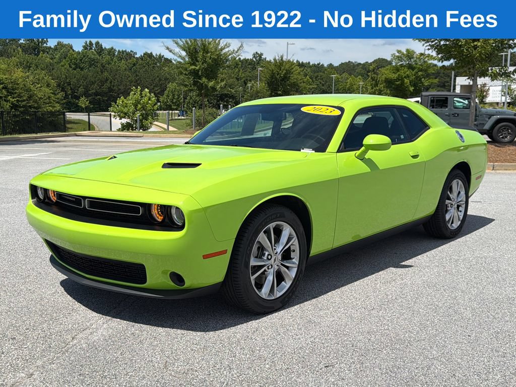 Used 2023 Dodge Challenger SXT AWD/4WD image 3