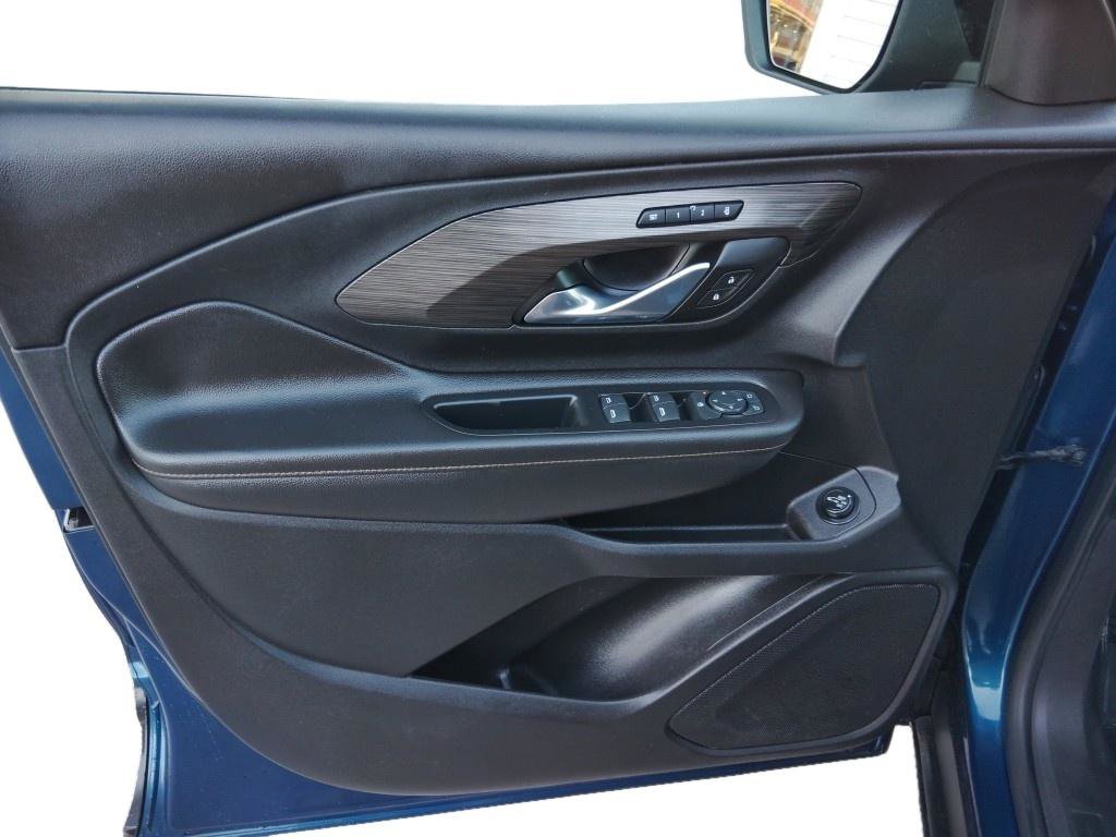 Used 2019 GMC Terrain SLT w/ Preferred Package image 13