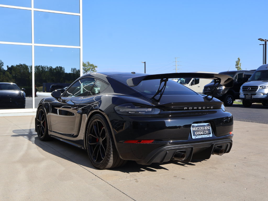 Used 2020 Porsche 718 Cayman GT4 RWD image 5