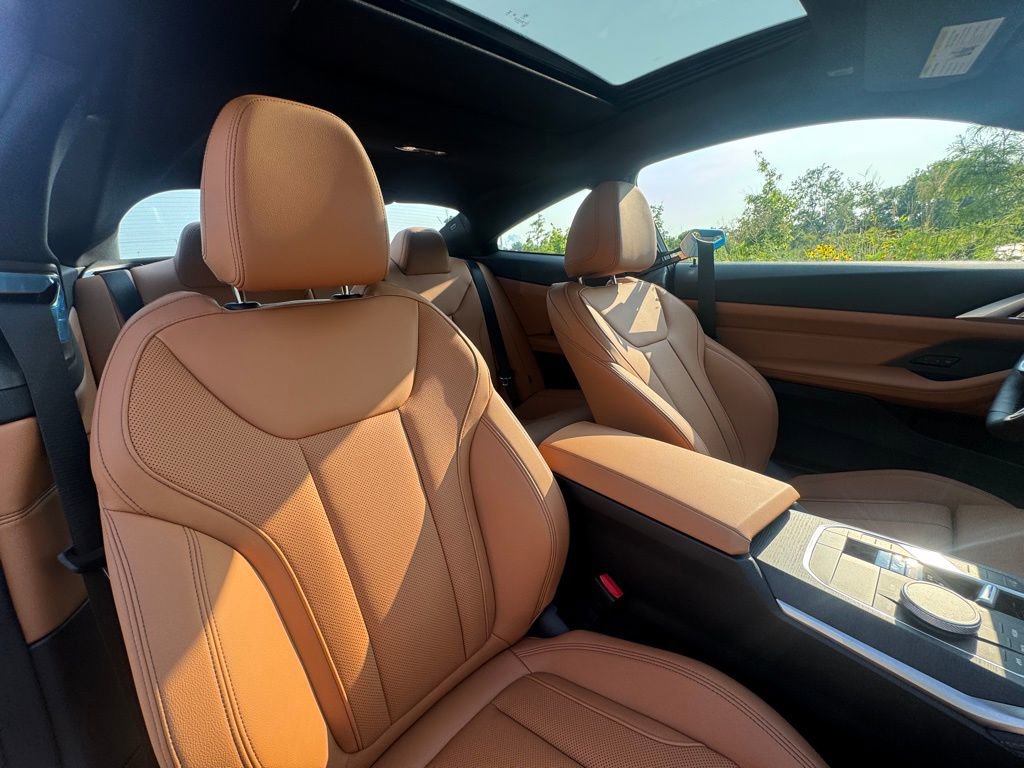 Used 2026 BMW 430i xDrive Coupe w/ M Sport Package image 21
