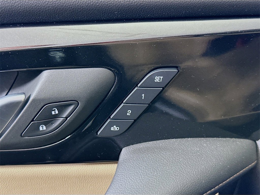 Used 2024 Chevrolet Blazer Premier w/ Driver Confidence II Package image 21