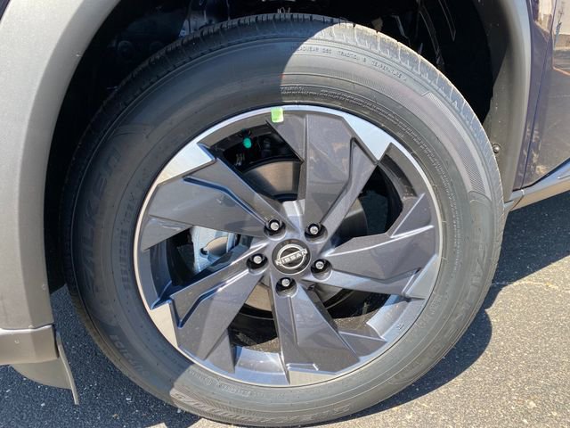 New 2026 Nissan Rogue SV image 10