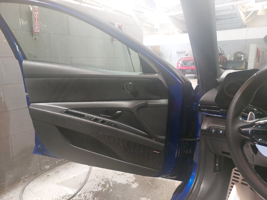 Certified 2025 Hyundai Elantra N FWD image 26