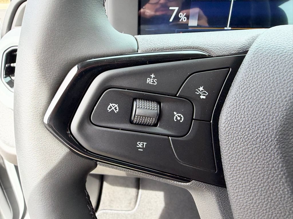 New 2027 Chevrolet Bolt LT w/ Comfort Package FWD image 23