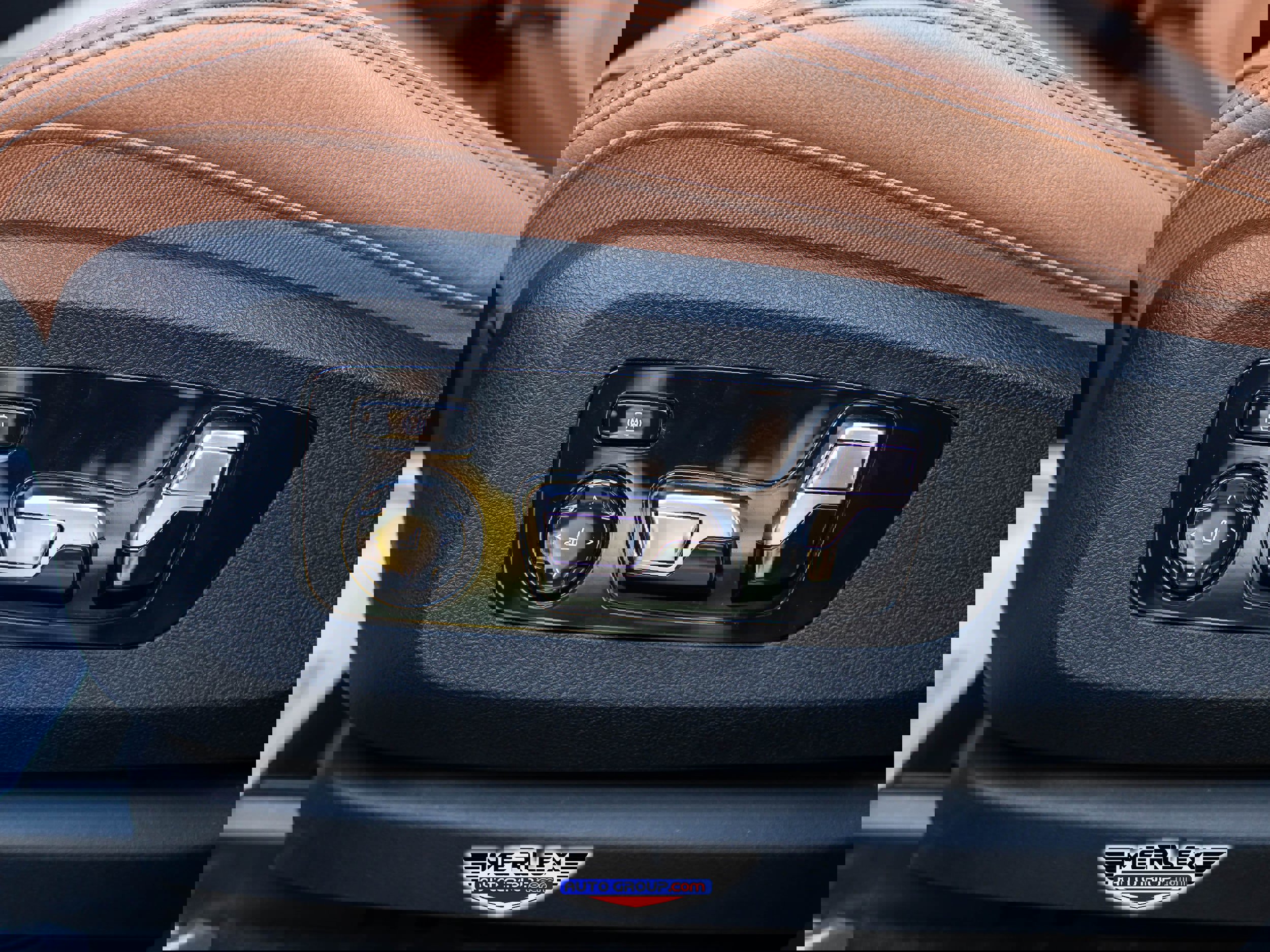 Used 2019 BMW X7 xDrive50i w/ Dynamic Handling Package image 42