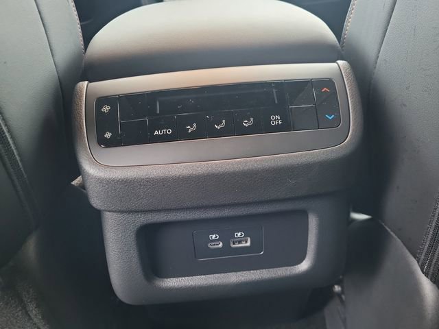 New 2025 Nissan Pathfinder Rock Creek image 22