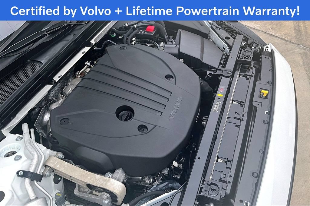 Used 2025 Volvo S60 B5 Plus AWD/4WD image 44