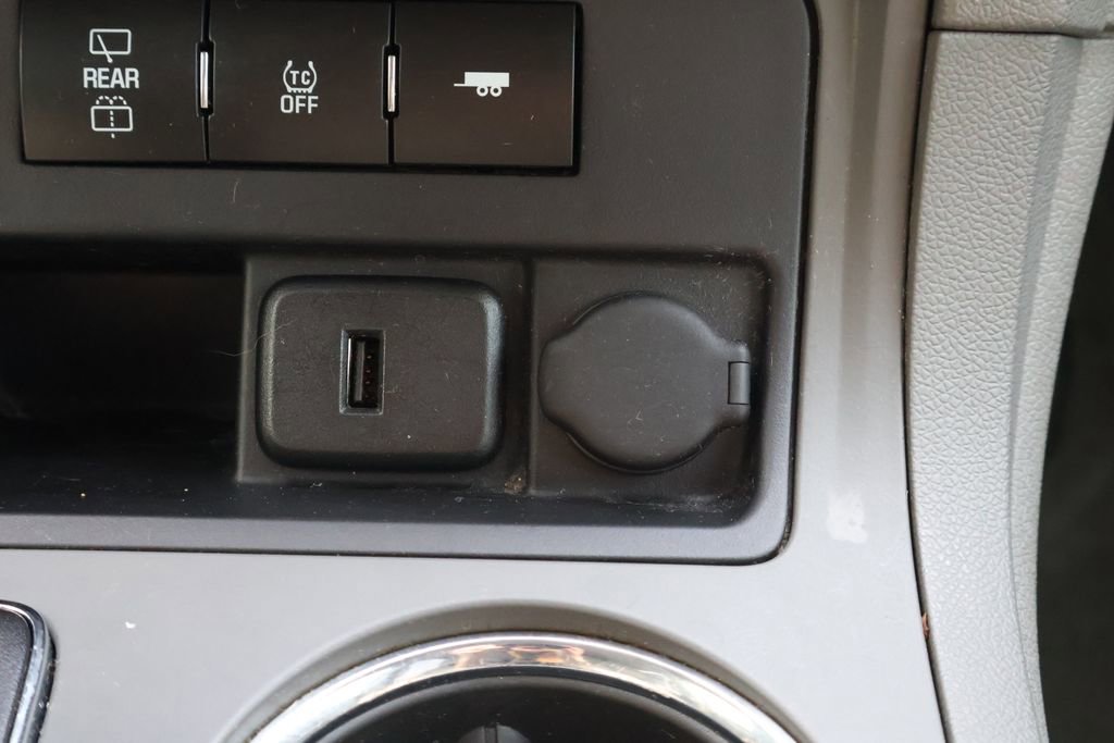 Used 2016 Chevrolet Traverse LS image 23