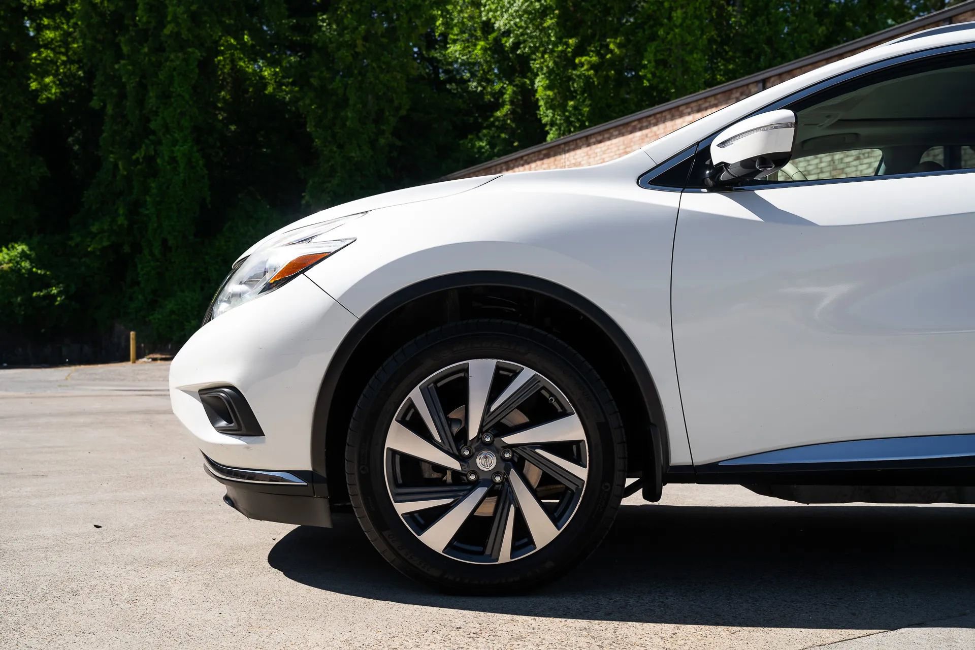 Used 2015 Nissan Murano Platinum w/ Platinum Technology Package image 3