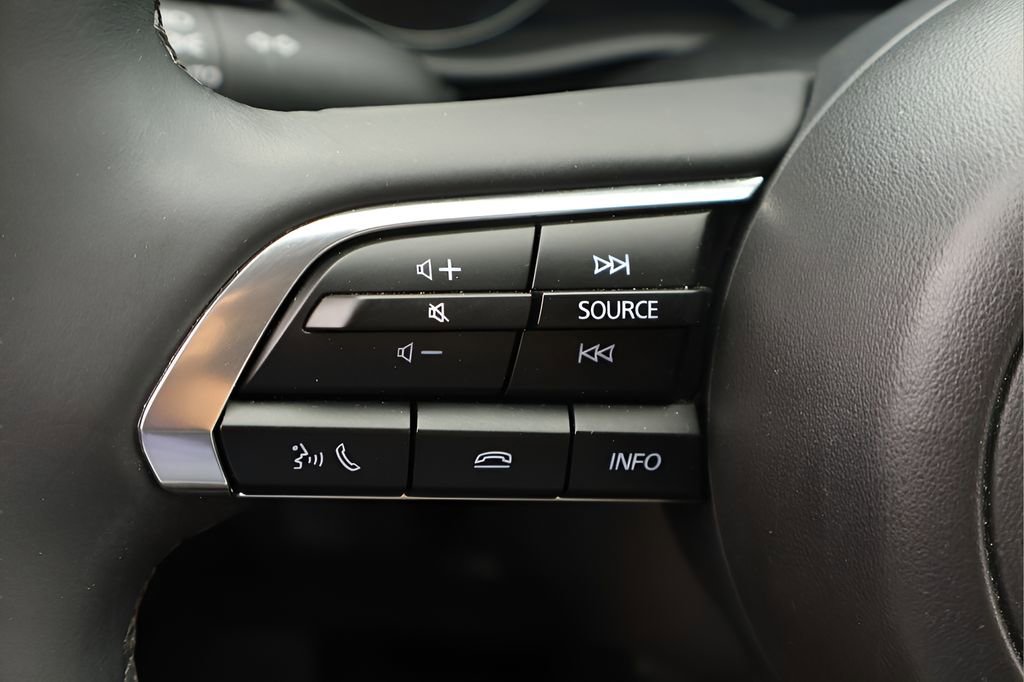 Used 2024 MAZDA CX-30 AWD 2.5 S w/ Preferred Package image 19