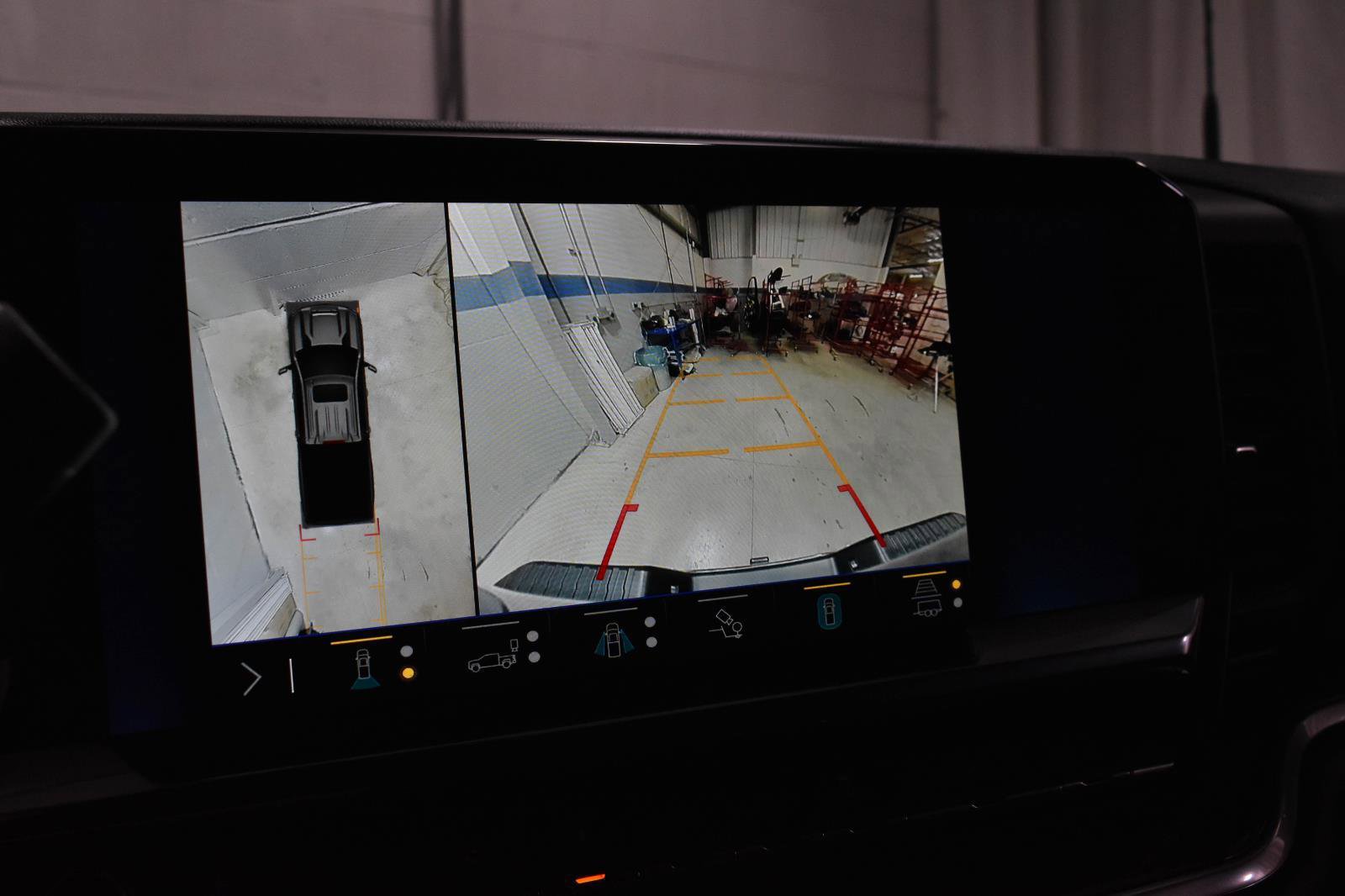 Used 2025 Chevrolet Silverado 2500 LT w/ All Star Edition AWD/4WD image 21