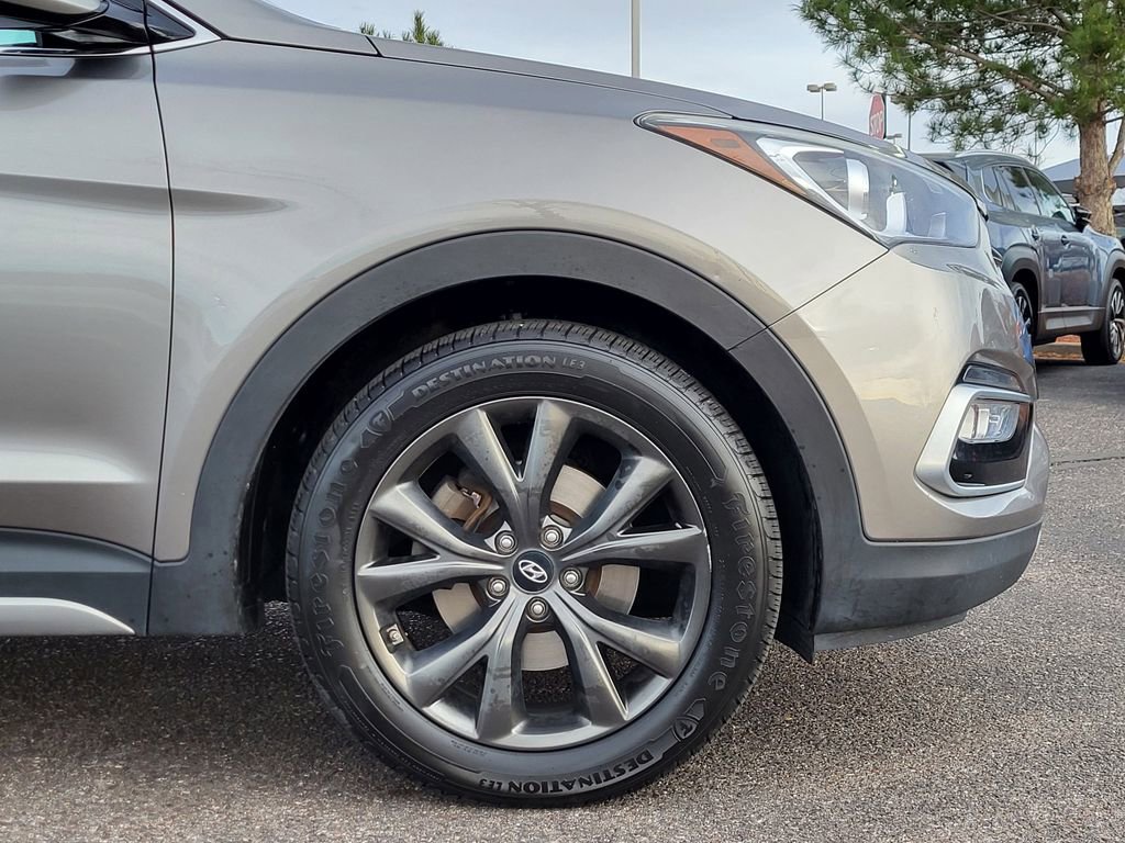 Used 2018 Hyundai Santa Fe Sport w/ 2.0T Ultimate Tech Package 05 image 29