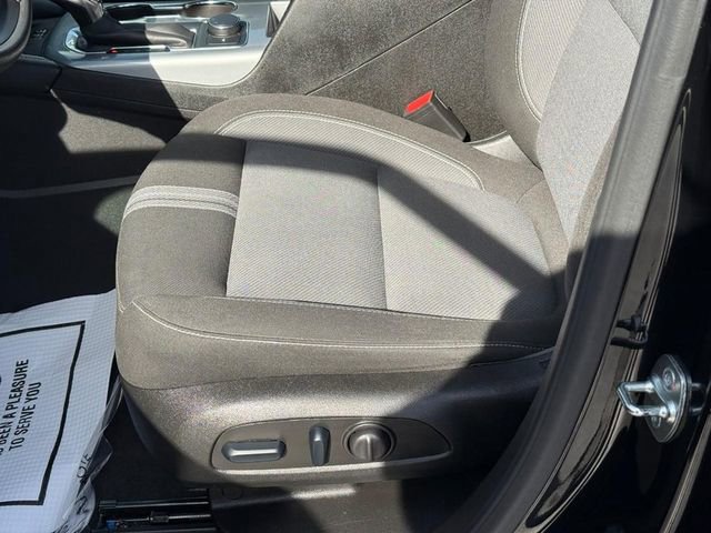 Used 2024 Chevrolet Blazer LT w/ Convenience Package image 17