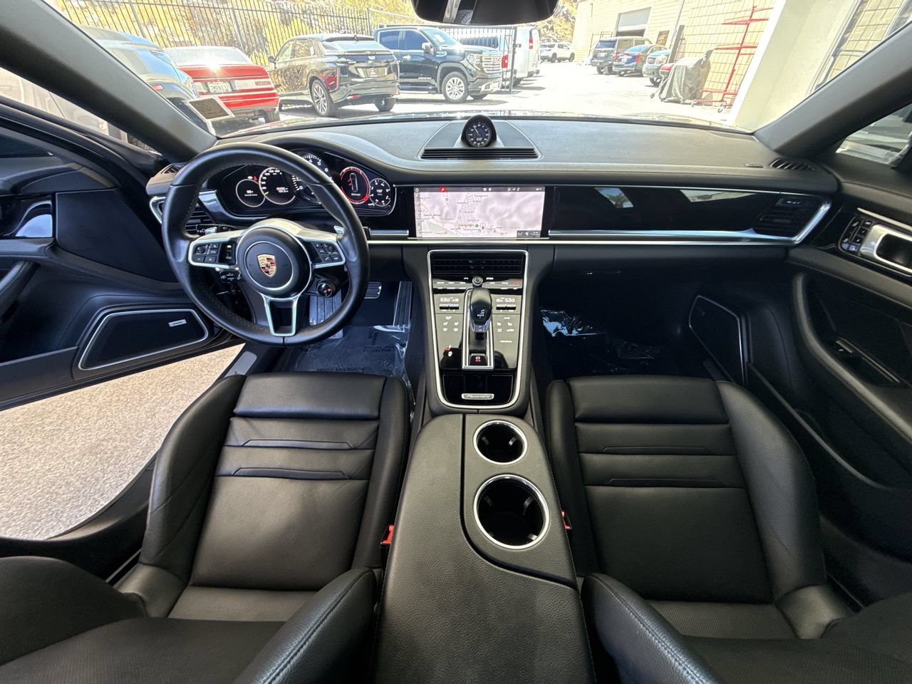 Used 2019 Porsche Panamera 4 w/ Premium Package Plus AWD/4WD image 21