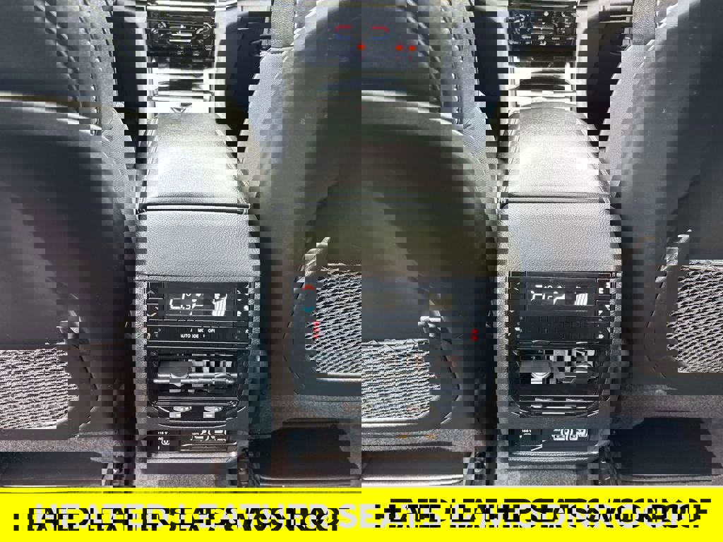 Used 2022 Jeep Grand Cherokee L Limited AWD/4WD image 12